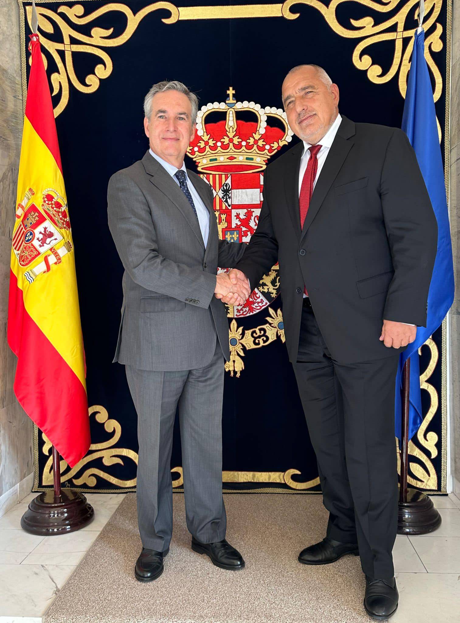 Борисов благодари за поканата и домакинството на посланика на Кралство Испания Н. Пр. Алехандро Поланко